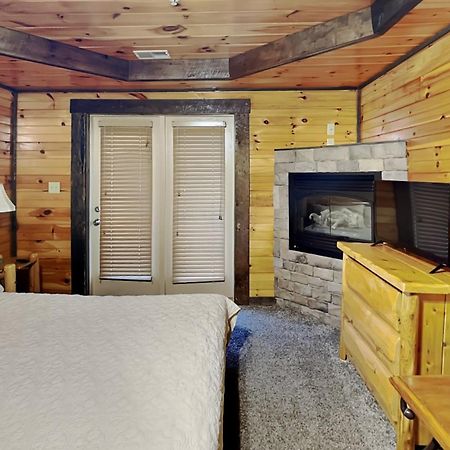 Pine Tree Lodge Gatlinburg Exterior photo