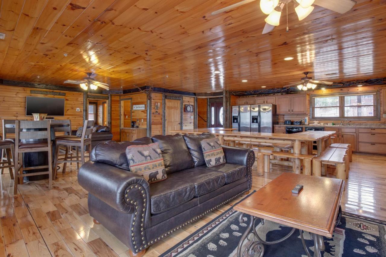 Pine Tree Lodge Gatlinburg Exterior photo