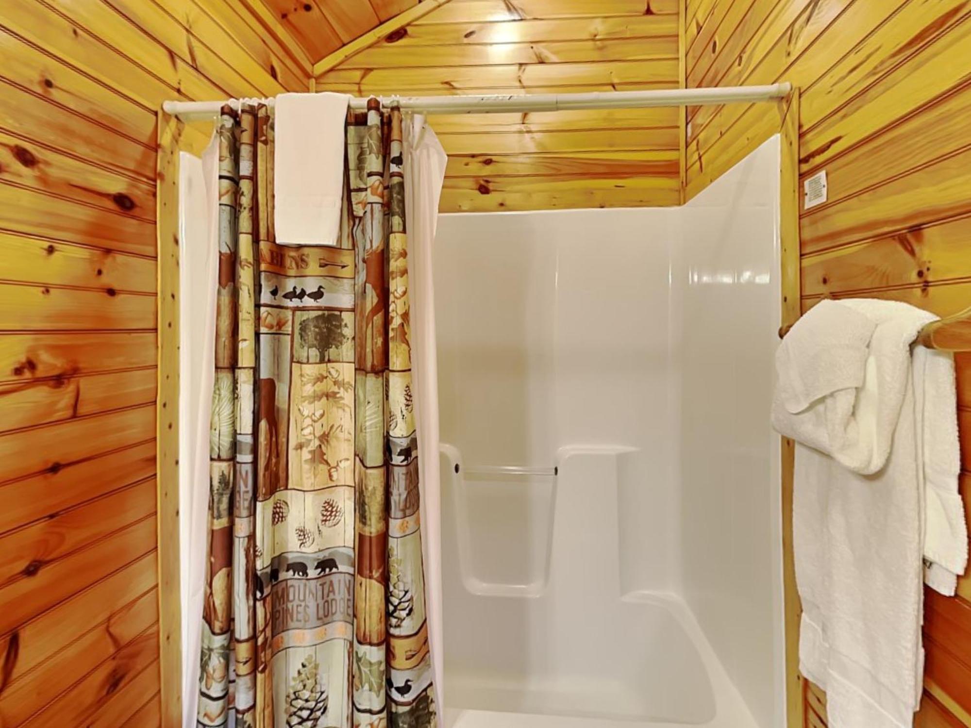 Pine Tree Lodge Gatlinburg Exterior photo